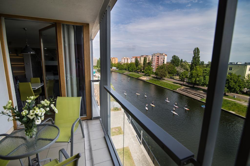 Staywin Riverfront Lofts Gdańsk Exteriör bild